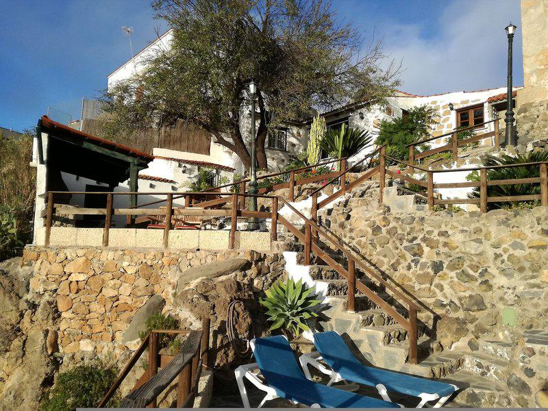 02592070CC599594C14EA8FB6D2D6E34