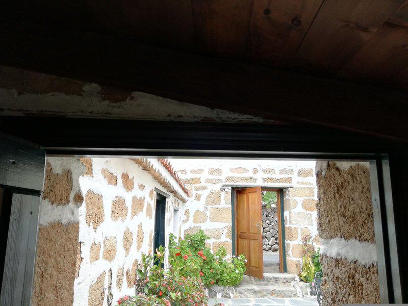 93F6E214D008EB7251BACF6589EDA5DC