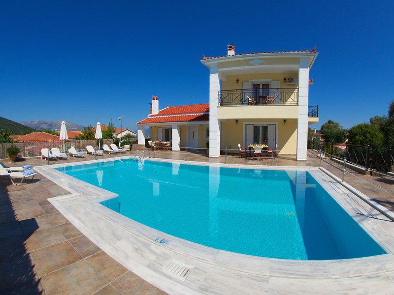 6A4387E78BBC2061E16269716D0515E1