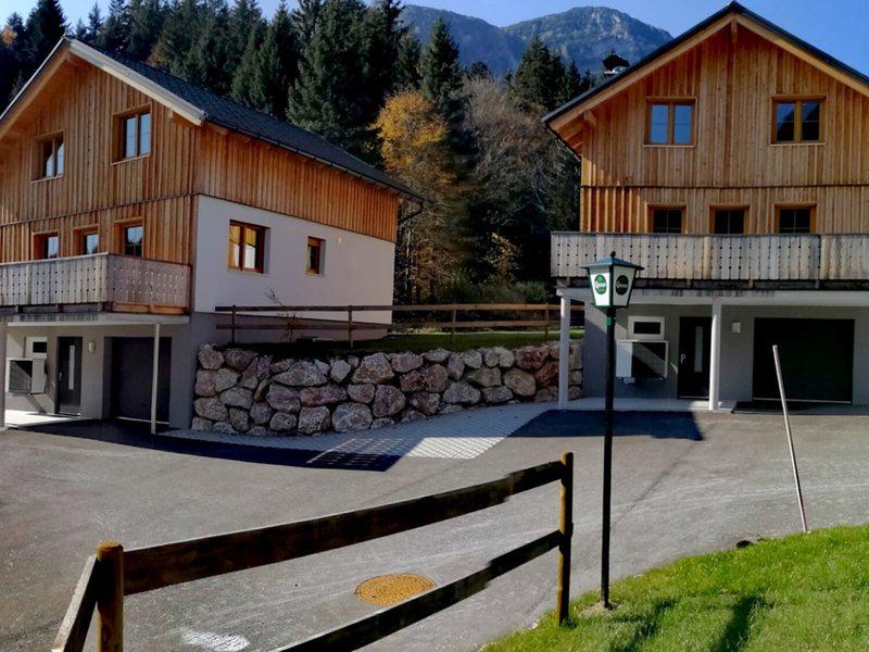 2FC2B7CFBDECF8F5BA9621C6504810D1