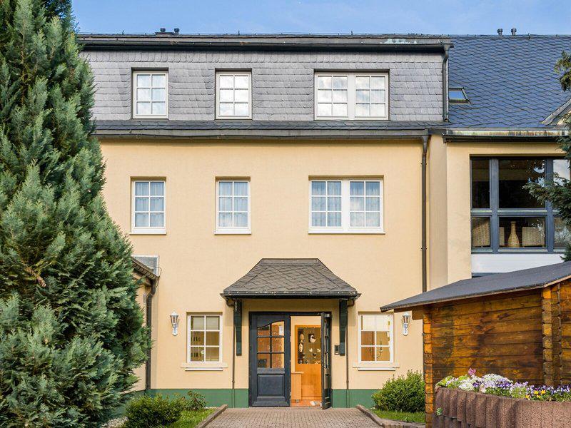 B04F8BC0DC5A8941408493DBDF05B989