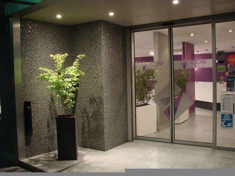 10EFEB7A3C70DDA19A05CE9FF936B595