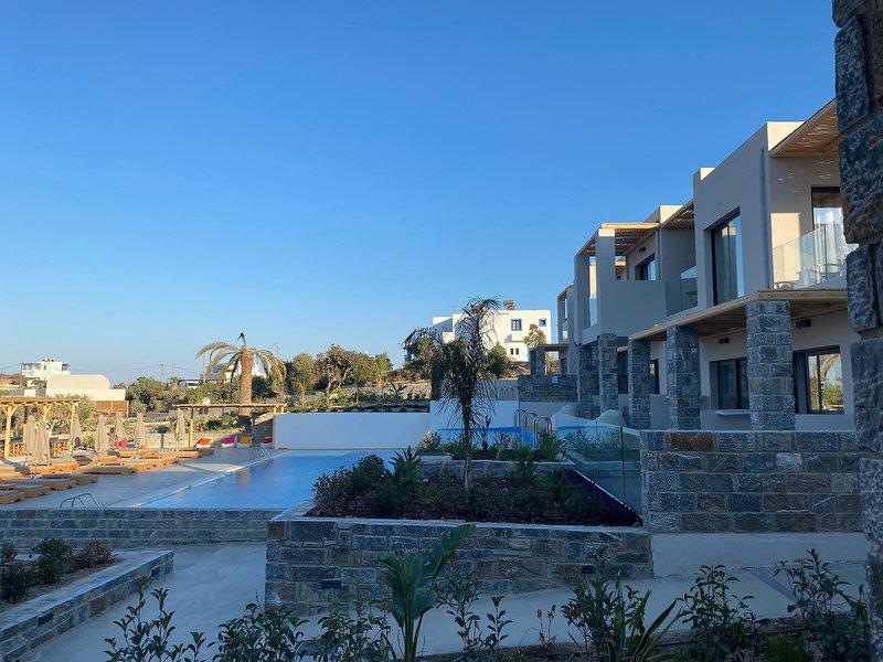 E2DEDEEE58B3F1C840F4899C00217013