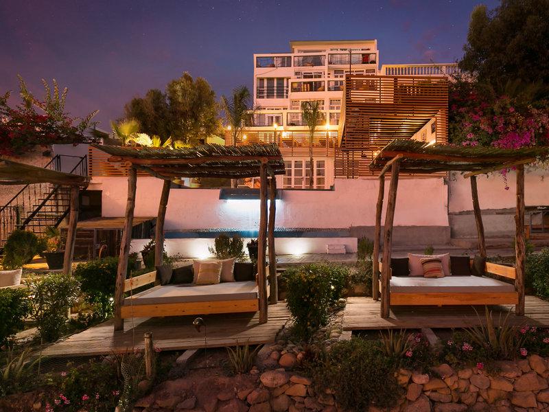 6B704339024CD24E2181308A0D415671