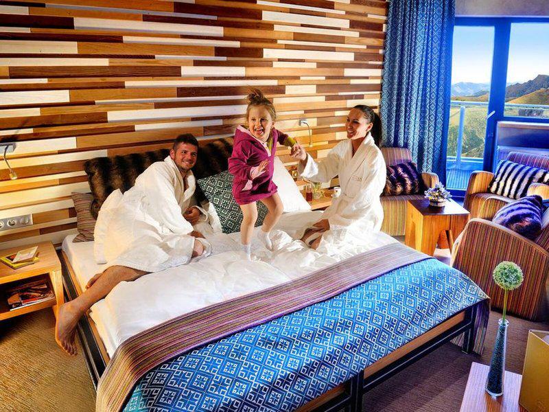 57461FF416153D6C57A4C81DD3CDD35D