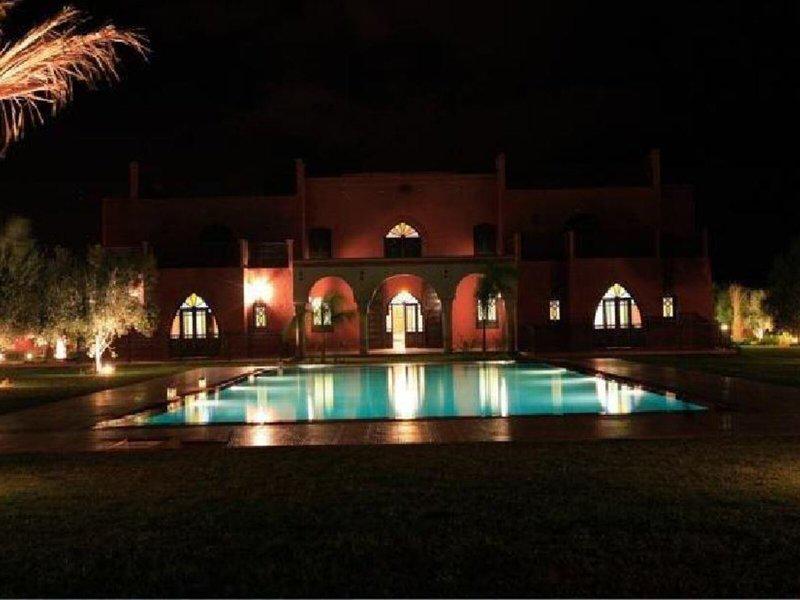 B1E407D3977152C4DC4531E14BFA4B17