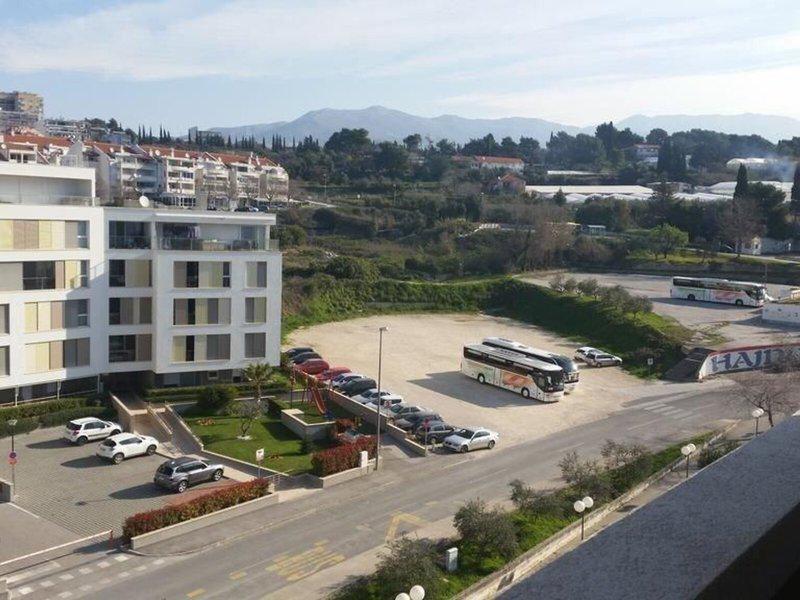 B42E003D2BDEBD167F3B6199399F6F22