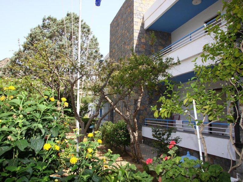 D35D9991FAE918BA99FD69B9E30C818E