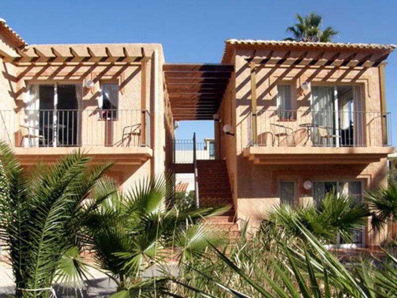 82FFEAA768CE5289F3E309D9A2A5AB15