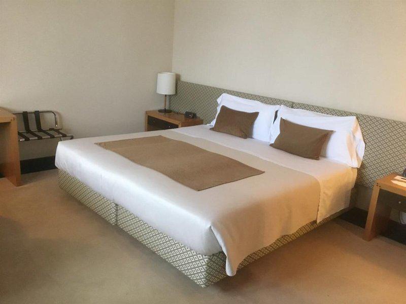 A199674642EB36864A1BD06CEEBBDD87