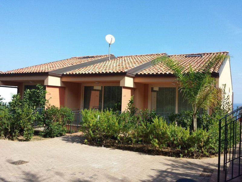 DE4C25DB276955332F15898D5347857A