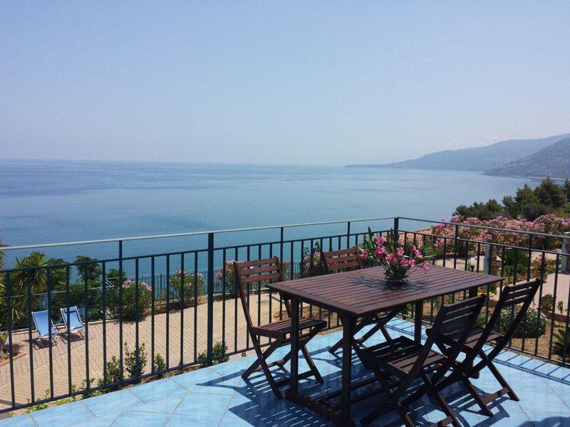 ABDB0F53322D614DBCD8E2FEE77B5A19