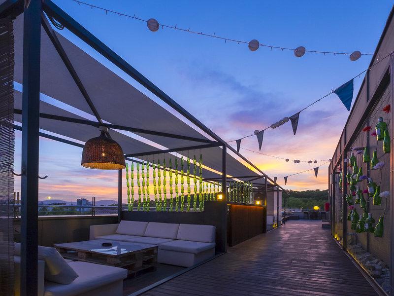 D81A96378D0BBC9D5452A1B2EFB90C96