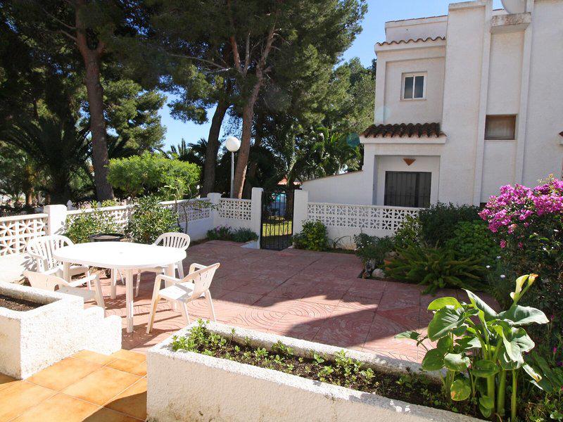 B784331742D1FA2EE4657082DDC6EE51