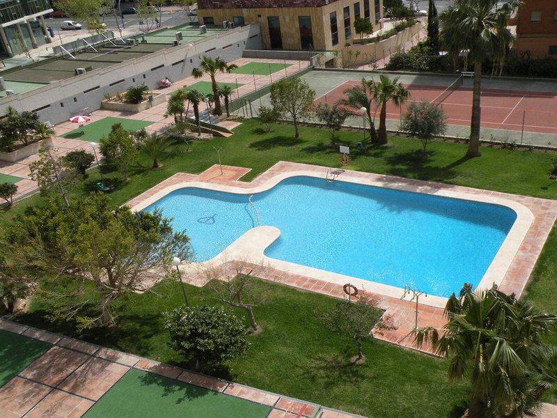 7D262EF2B0B7710FC023CB92C1C738E4