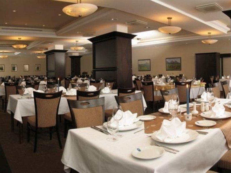 4DEA424EF780CE7663DCB7BFE9807533