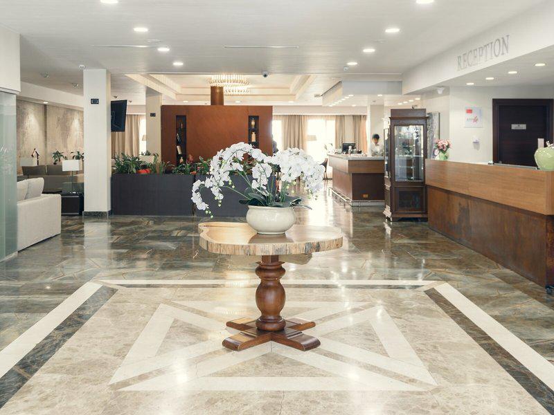 11F71D03994D74307A254FA0258CFAAB