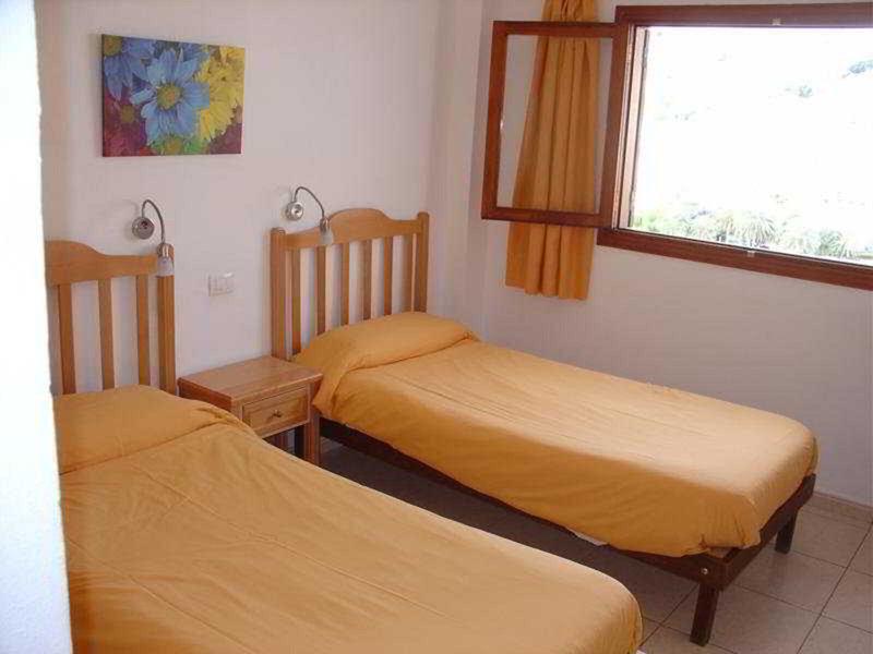 1509A457CAB7937904A420A5CC6259C3