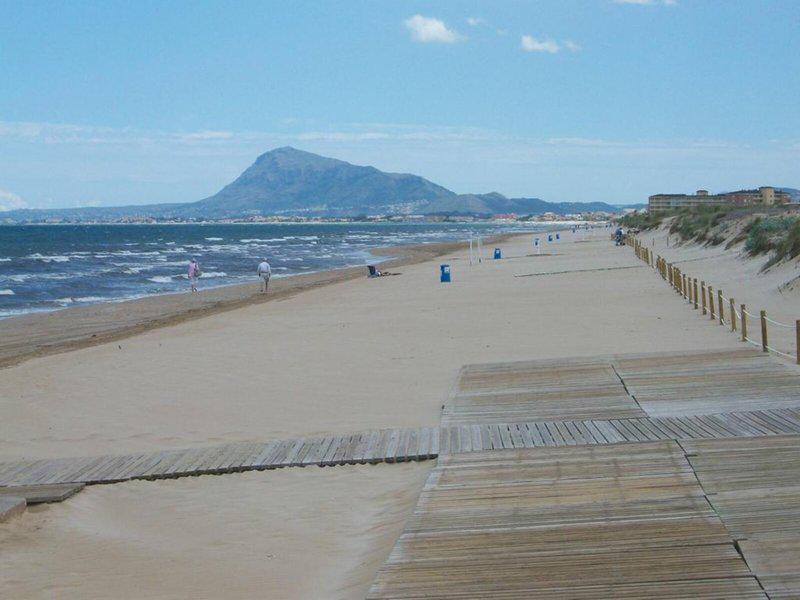 FBAFCDC767F92A937C9380F87D3F08BE