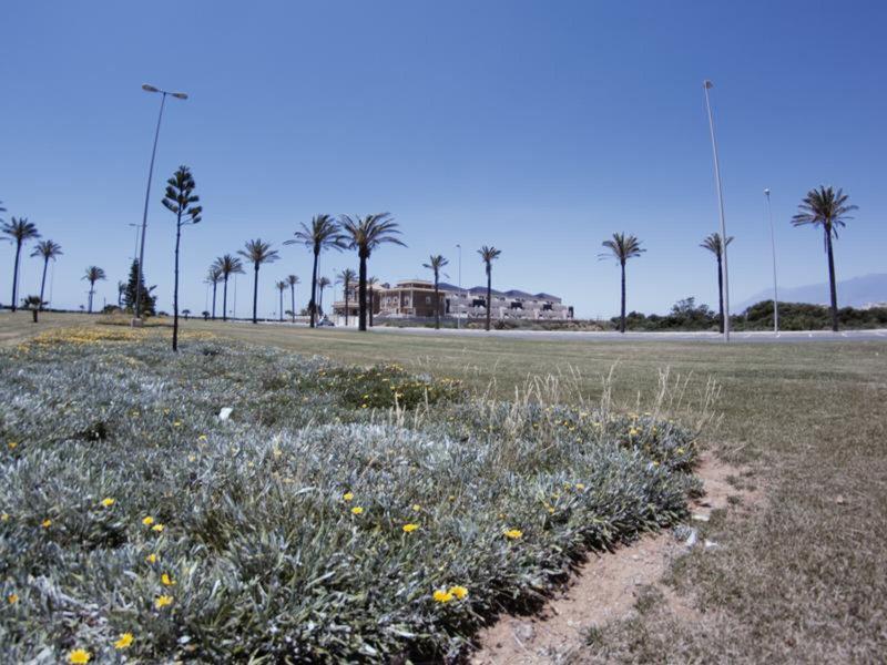 12AC7358A4E546CB81984E15F3EB7ED0