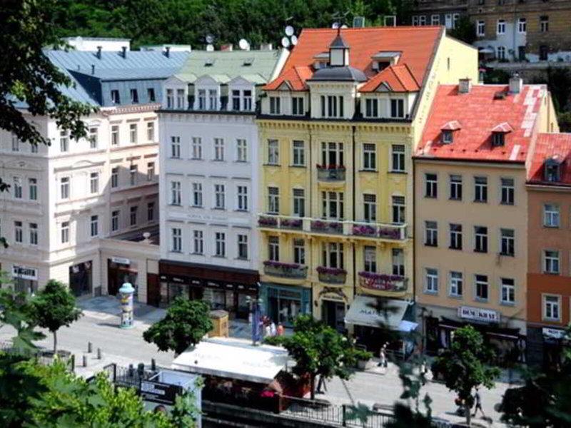 F11B99C28D69CC9D2B62C30EAF469404