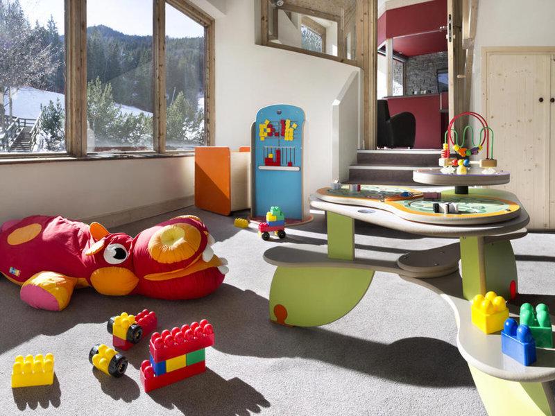 869CE5F5709D1AEB8CC878A563BBA06E