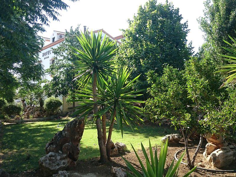 0F853BB8ACA23A4DA31D55DB497DF588