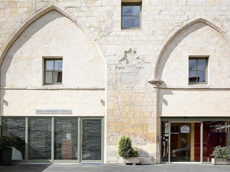 F70794167FD4F92D4F7BE3A7F57B383C