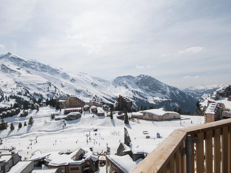 CE80B066A7D184446E15449E6C8CFE95