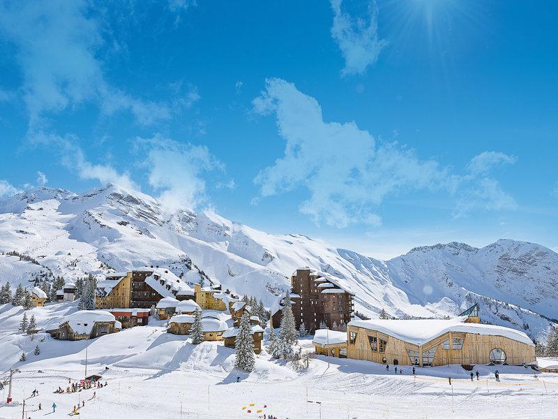 3CC60F60EDEDD812BFCA80227EB3FC38