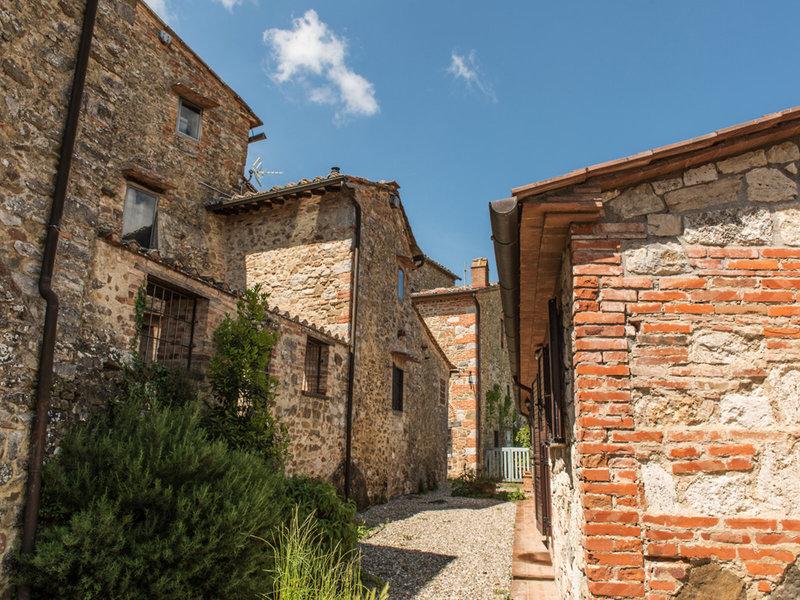 4336CD5CF8D6480AAB5A97D6F43F4004