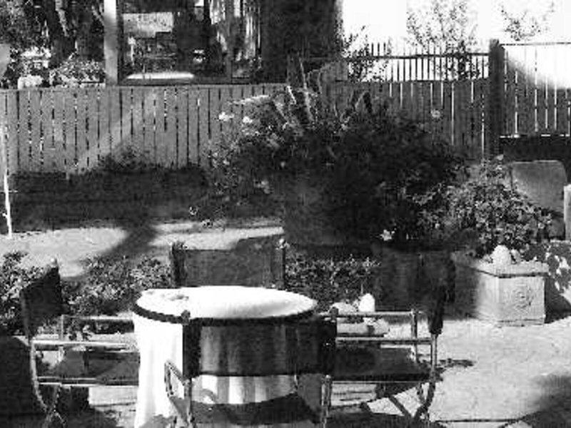 44A2B4B7A30B5B3EA95DB8E8EA29695C