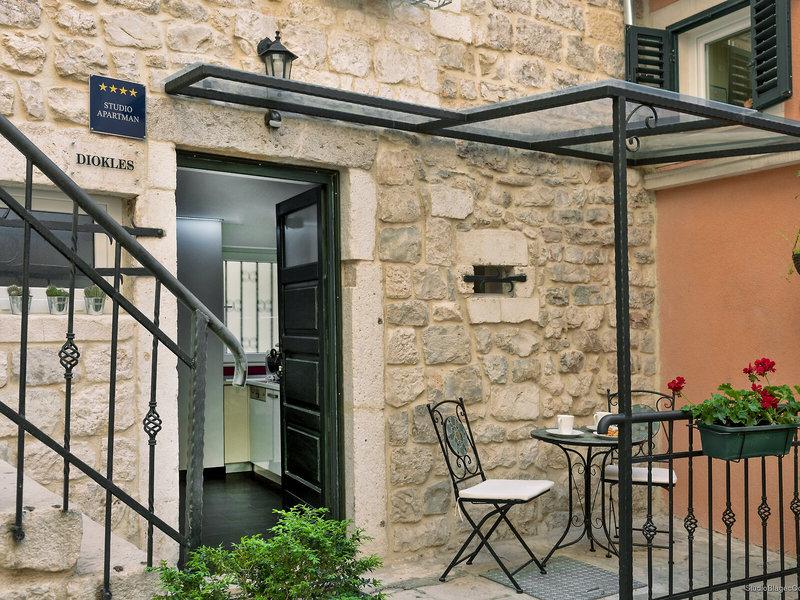 2285A4994E52B3887BE158E17B8E24BB