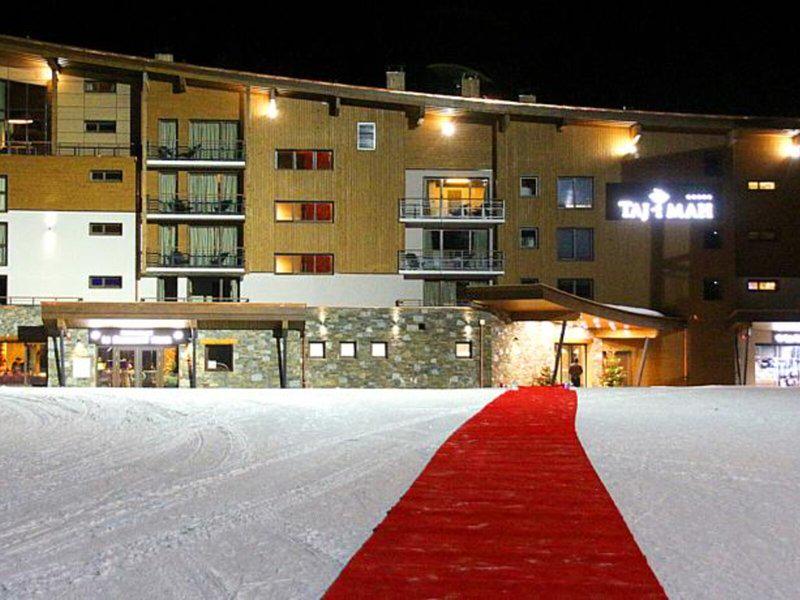 EDC47E06AD42186B72318A081F63D1C5