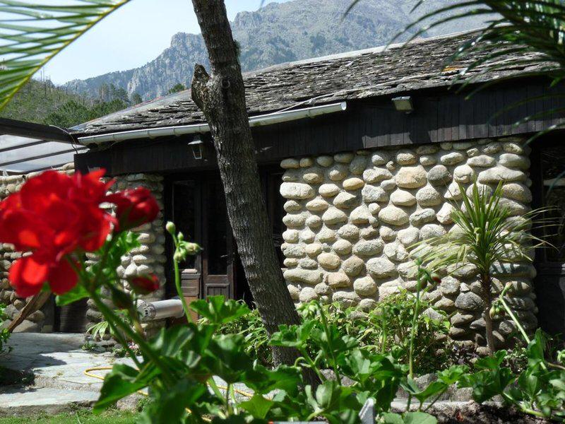 E60B11BB0DBEC43F510C37AE272D1220