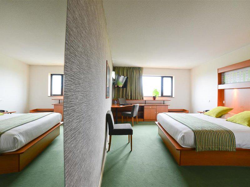 C534243DDC0814C334E9C147DCEF80BA