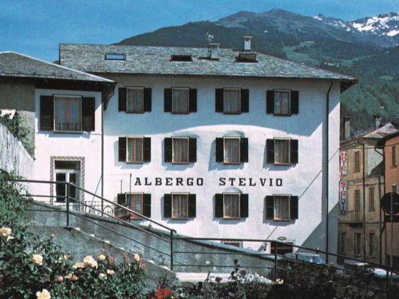 529D9DE5A1BB39B06556096E340EF065