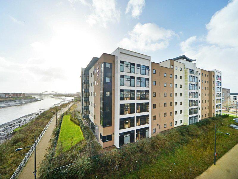 35CE3804FF15421827A8B541A23CBFCE