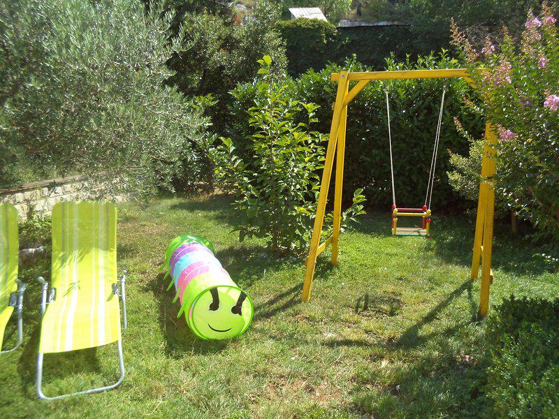 7E2A63AB54F0D0908293646B3F8DF28D