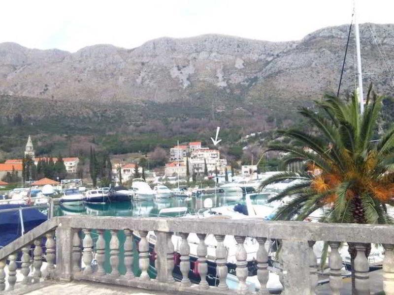 DBB299D02332819563A9A888FF742416