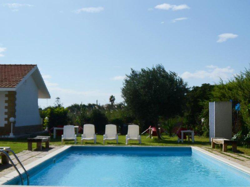 998D16F541CFD7AE338871731DDBBB17