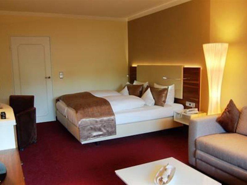 9468E3691686831E018FED6B0C10E2F6