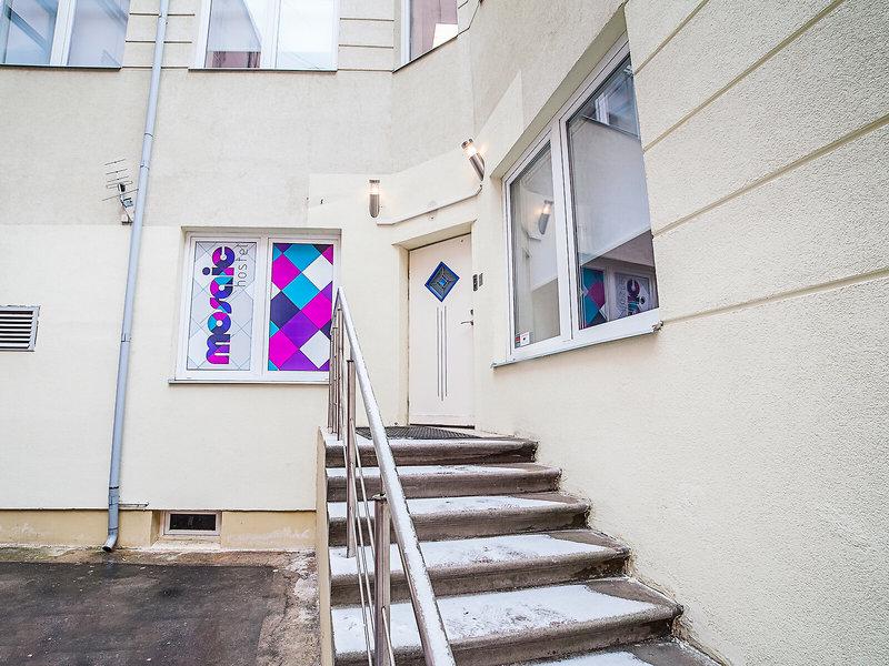 F54C72ED3A6524A8C2CB1601A95EED39