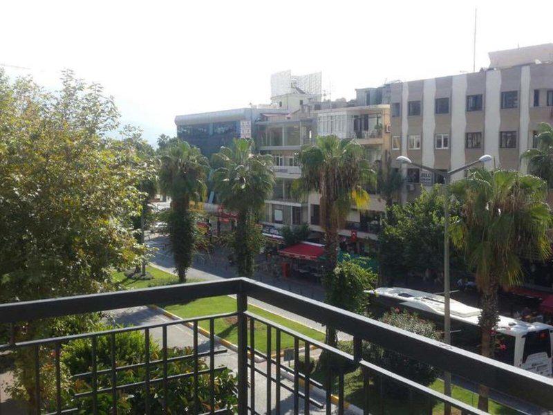 323E90CC0B28B078E30DF3636F2896F0