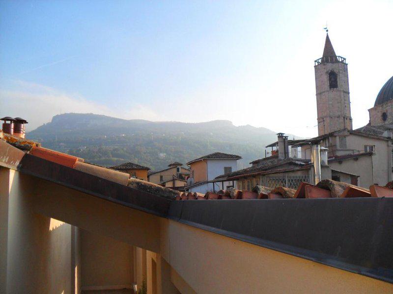 1974A2666DF74190D0F9C0BAED687DD2