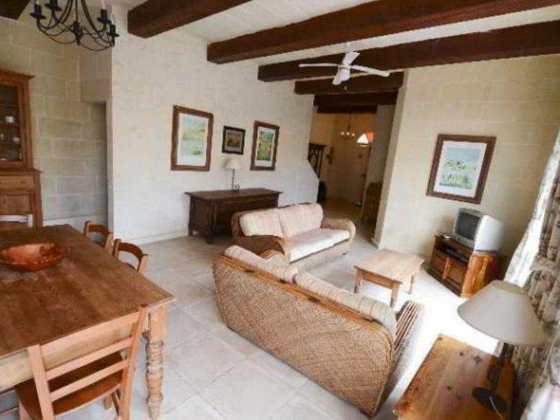 4EBA1FBD6A3472147514B9862EFBCB5A