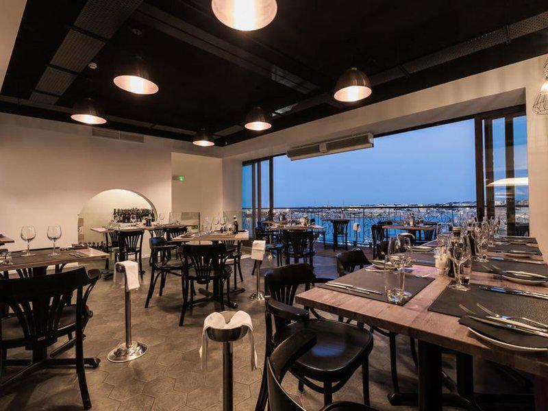 A598E2C93F4718F28D56E28790C338BA