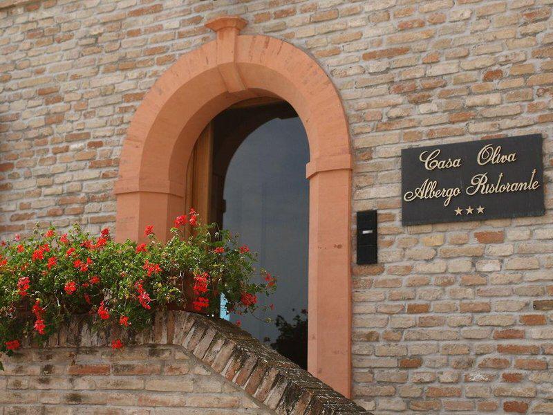 C1B0655E363242F0F3E69FA8153B65B6