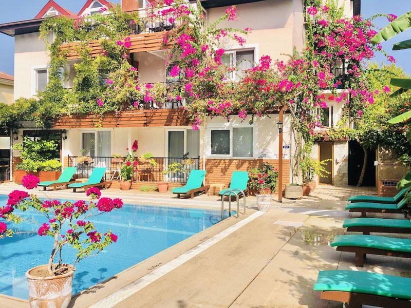 F0175B4314C03A7B398D7D4AECA7CBB0