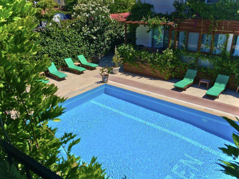 96BBCAE984E46607E54ACB9ECF0C8E76